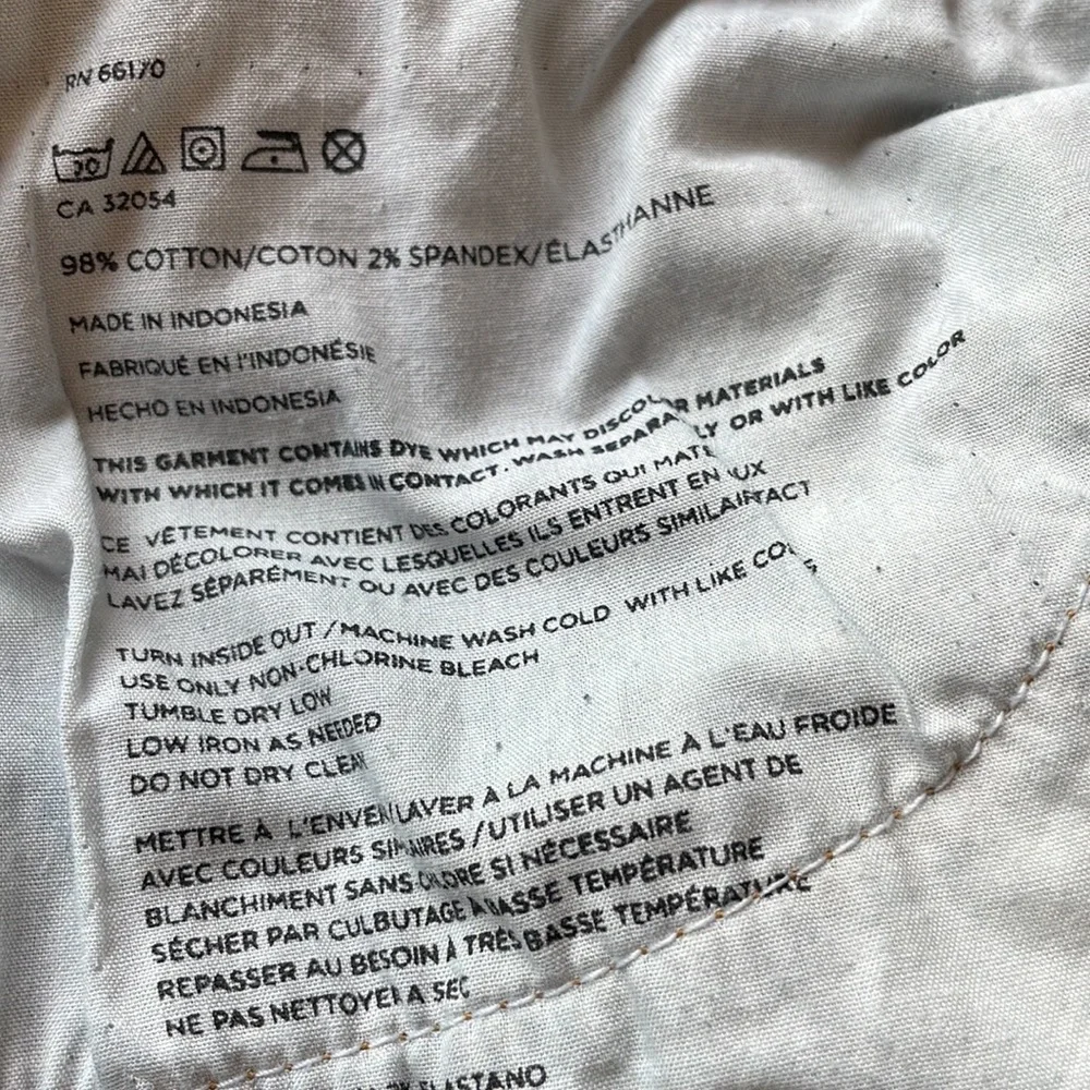 BDG Drainpipe High Rise Jeans - Picture 6 of 6